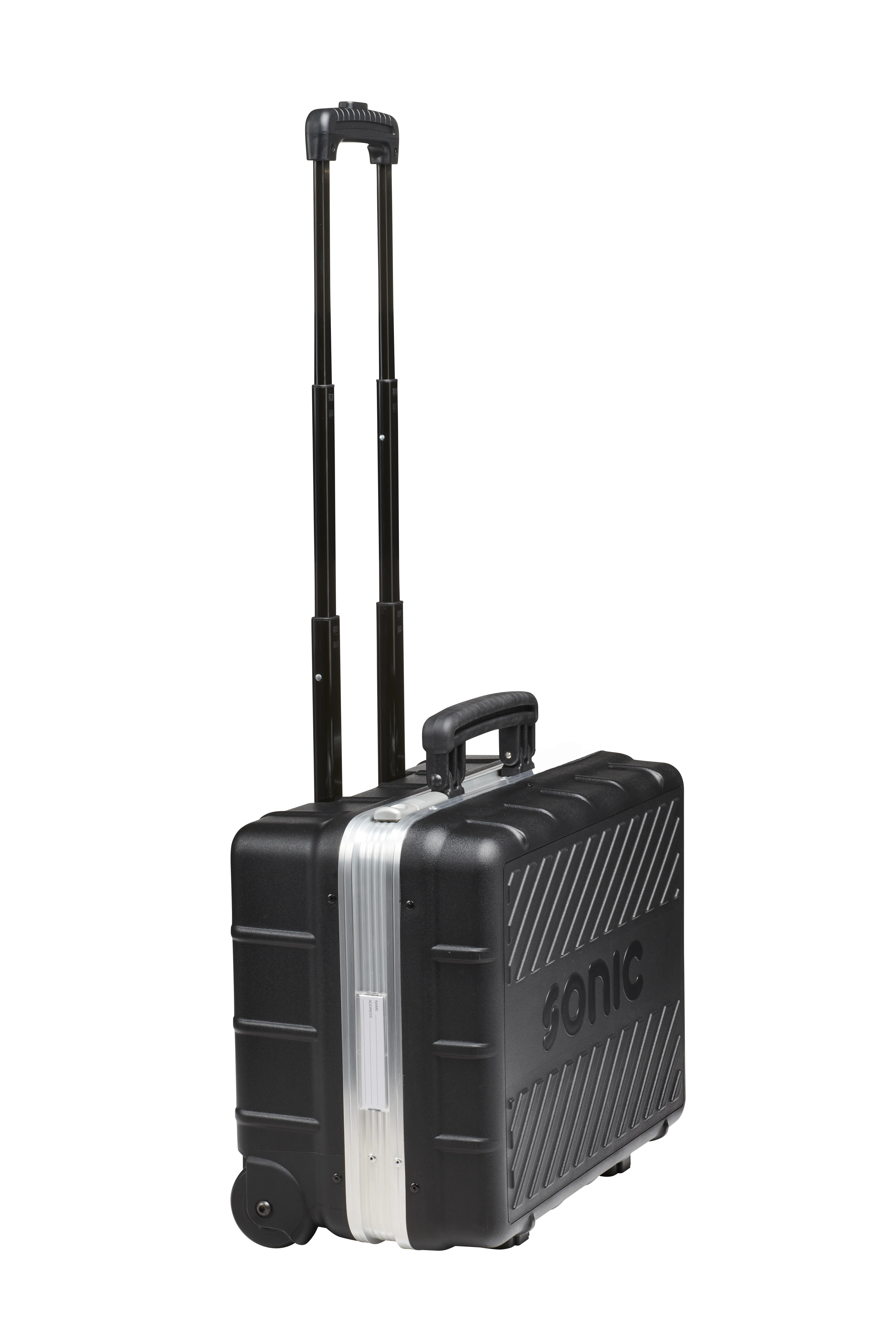 Empty-suitcase-with-wheels-49503_3.webp